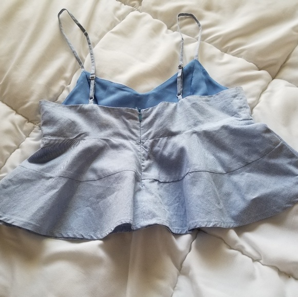 Blue peplum crop top - Picture 2 of 5